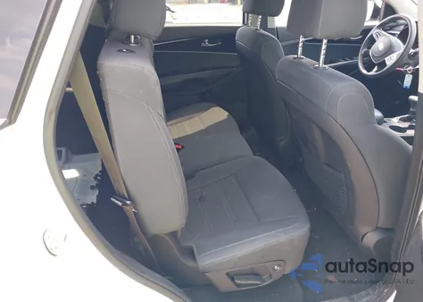 2020 Kia Sorento 2.4L Lx z USA, uszkodzony, nr VIN 5XYPGDA30LG664758